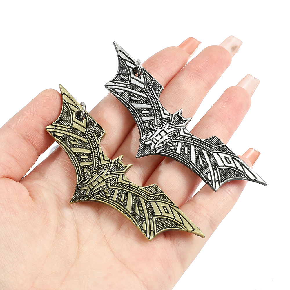Bat Pendants Keychain Toy Supe - مراجعة Carabiner Keychain وسعره
