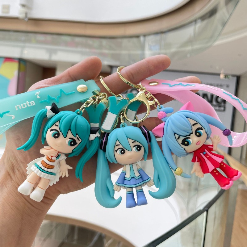 Hatsune Miku Keychain New Crea - مراجعة Carabiner Keychain وسعره